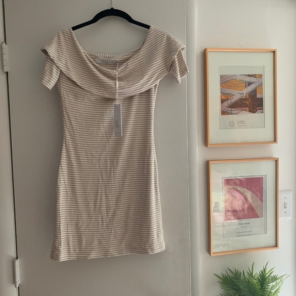 SOLD NWT Delacy Off Shoulder Striped Addison Dress - Picture 2 of 8